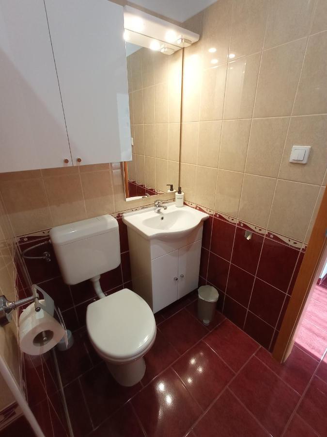Budapest Airport Apartment Exterior foto